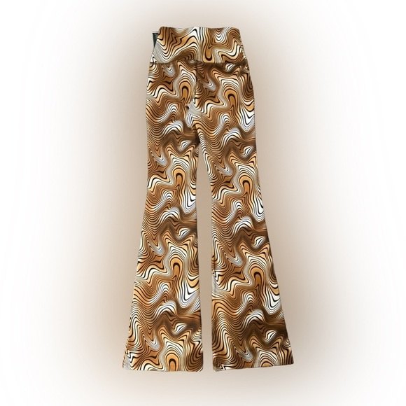 NWT - Wild Fable - High Waisted Flare Leggings - Picture 3 of 5